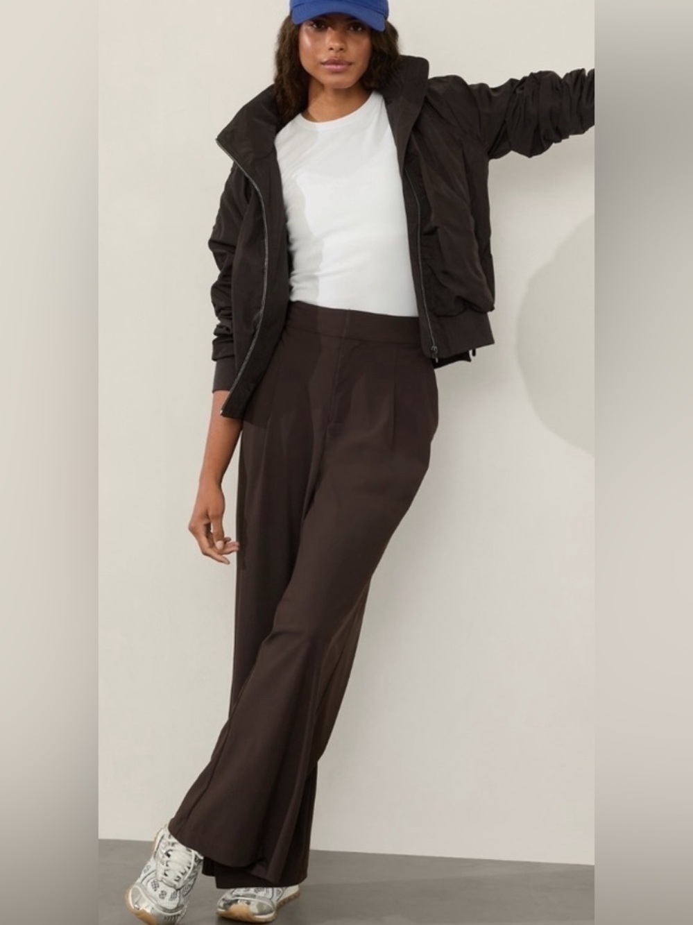 Athleta pinnacle high rise trouser pants truffle brown size 4